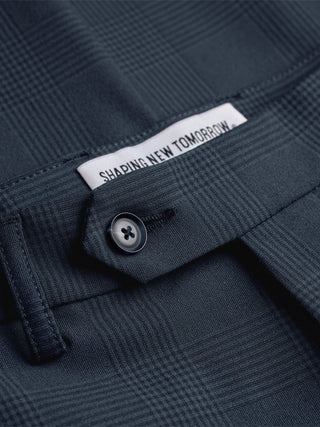 Essential Suit Dark Blue Check