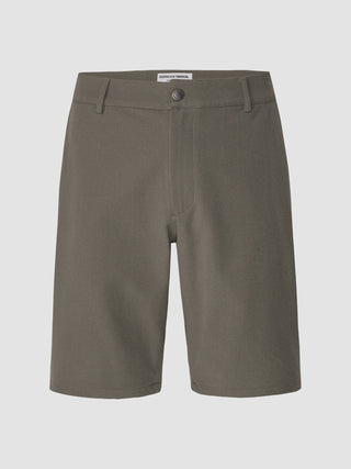 GEN2™-Shorts in gedecktem Grün von Shaping New Tomorrow mit dezenter Twill-Struktur.