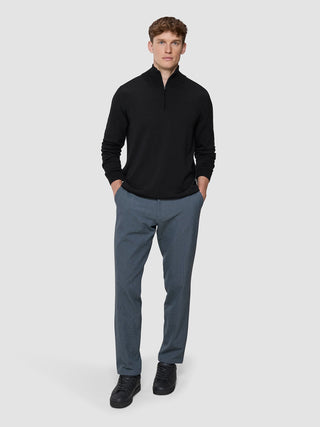 Seamless Premium Merino Knit Half Zip Black