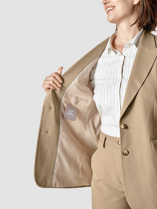 Essential Suit Straight Caramel