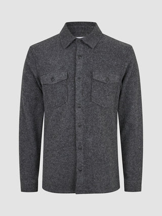 Zweilagiges Woll-Overshirt in Regular-Passform, dunkelgrau, mit Kragen, Knopfleiste vorne und zwei geknöpften Brusttaschen.