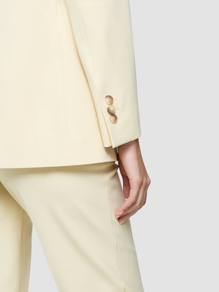 Essential Suit Tapered Misty Yellow
