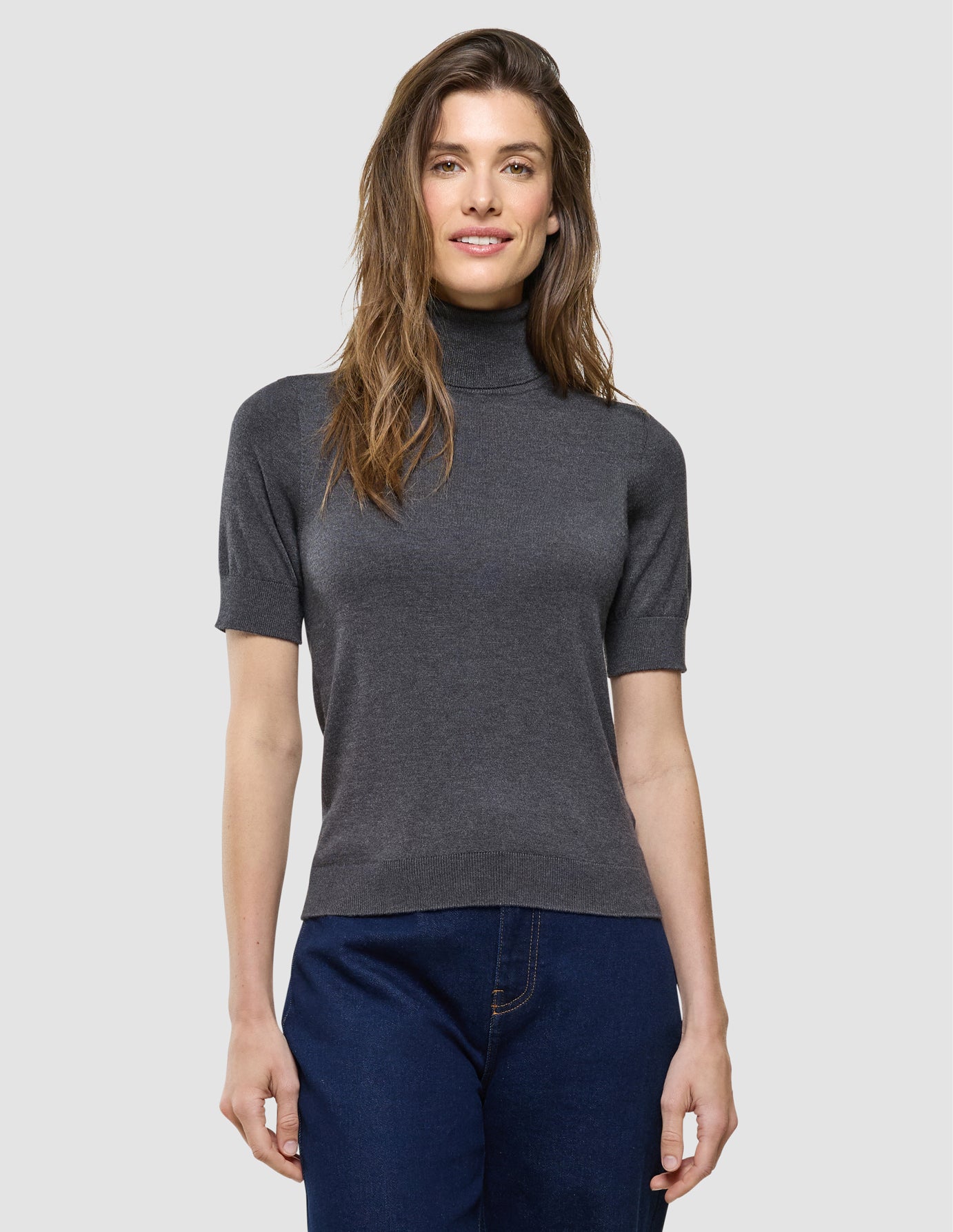 Women Quinn Short Sleeved Turtleneck Cool Brown