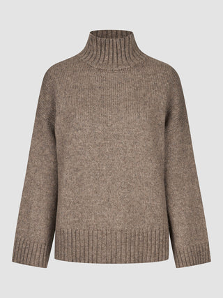 Damen-Rollkragenpullover aus weicher, grob gestrickter Wolle – taupefarbener Melange-Pullover mit grobem Strickmuster, geripptem Halsausschnitt und gerippten Bündchen.