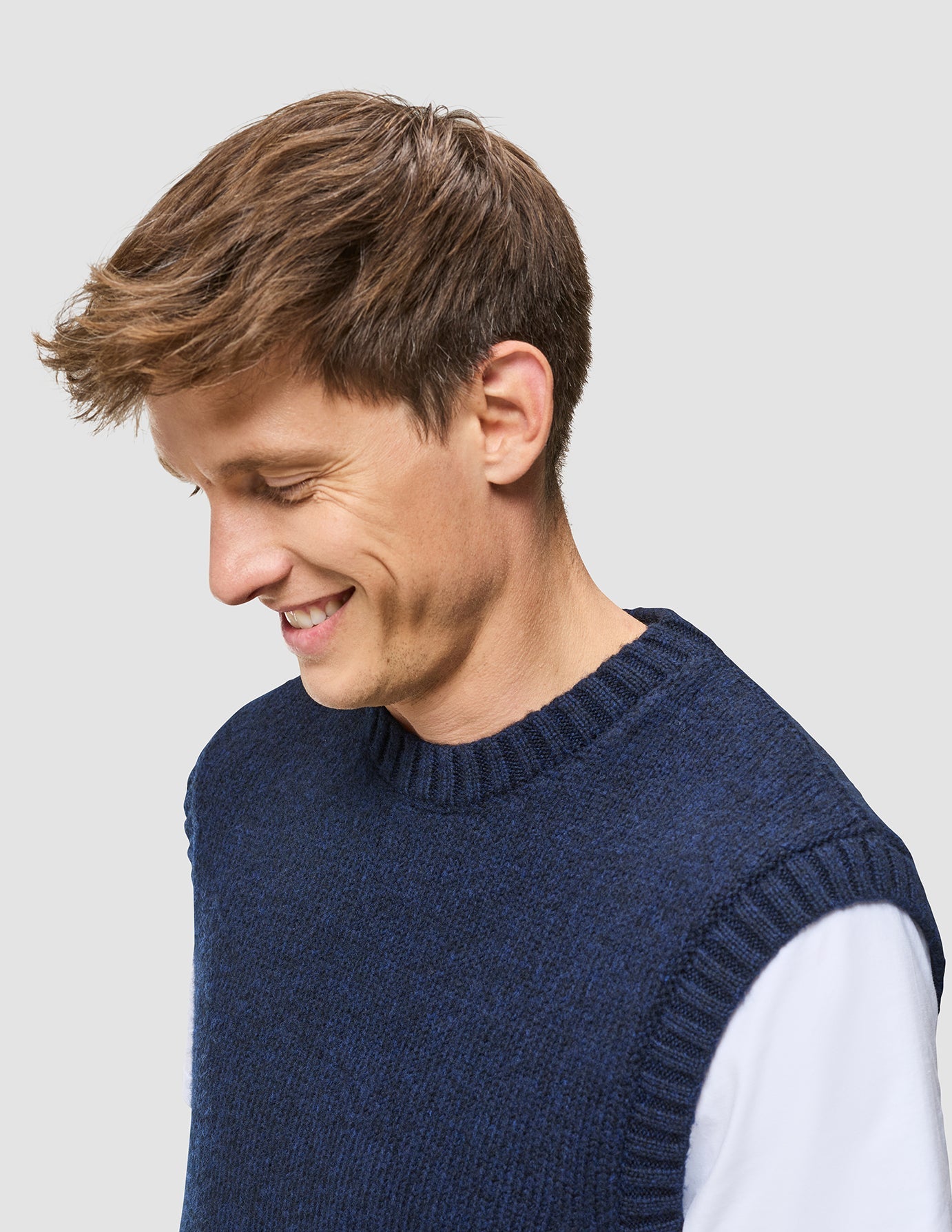 Chunky Soft Wool Knit Vest Dark Navy Melange