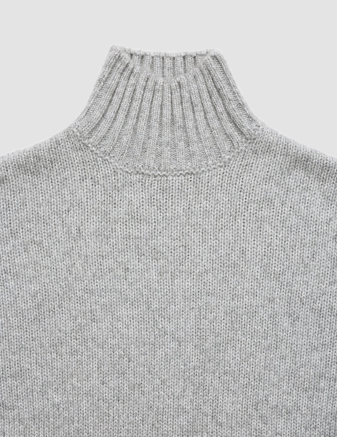 Women's Chunky Soft Wool Knit Turtleneck Medium Grey Melange