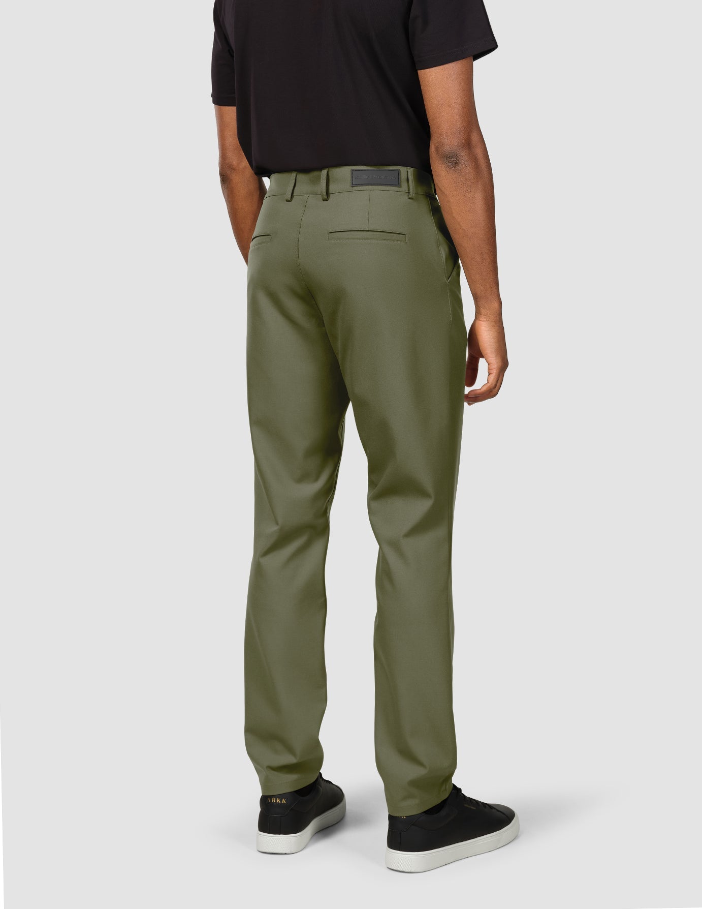 Essential Pants Regular Clover Green