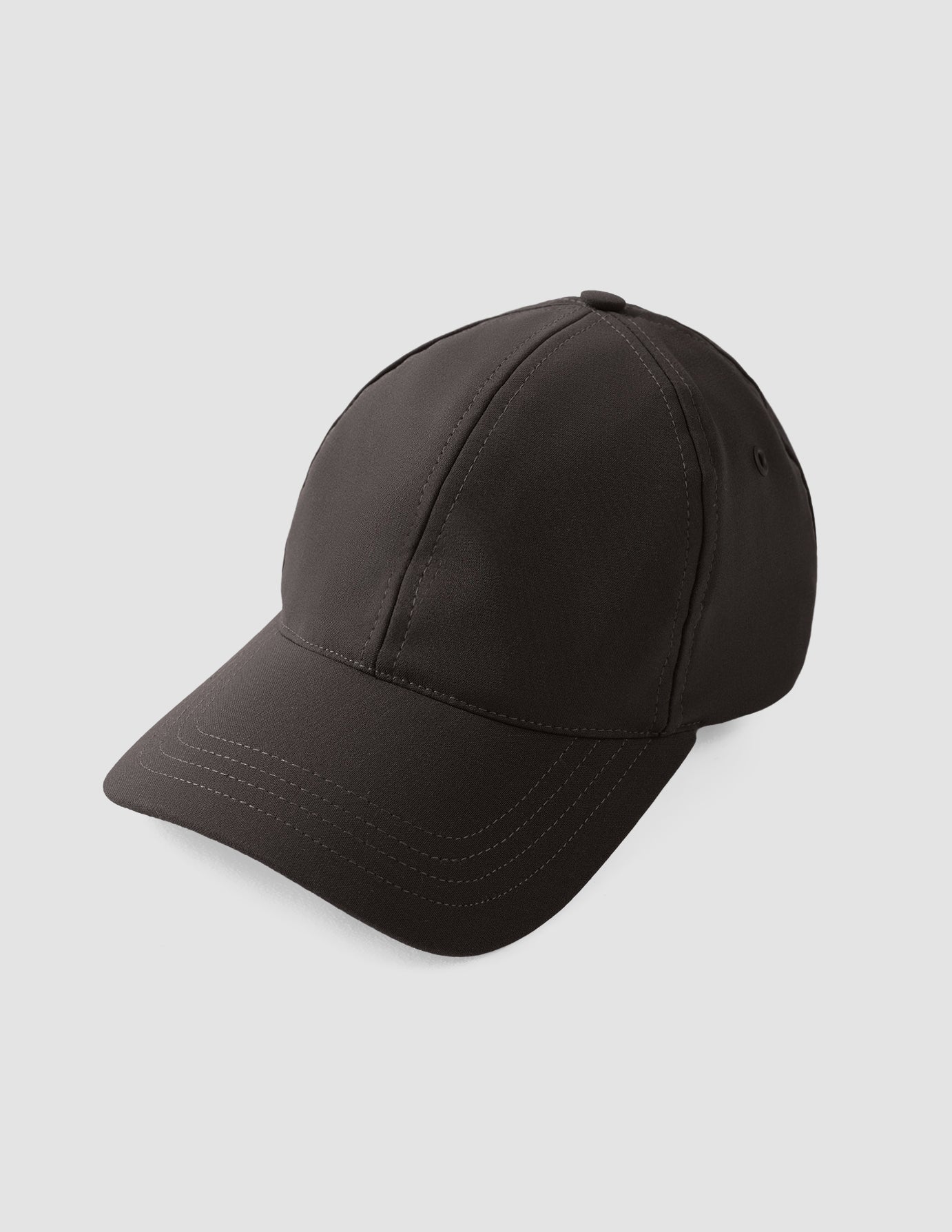 Essential Cap Dark Shadow