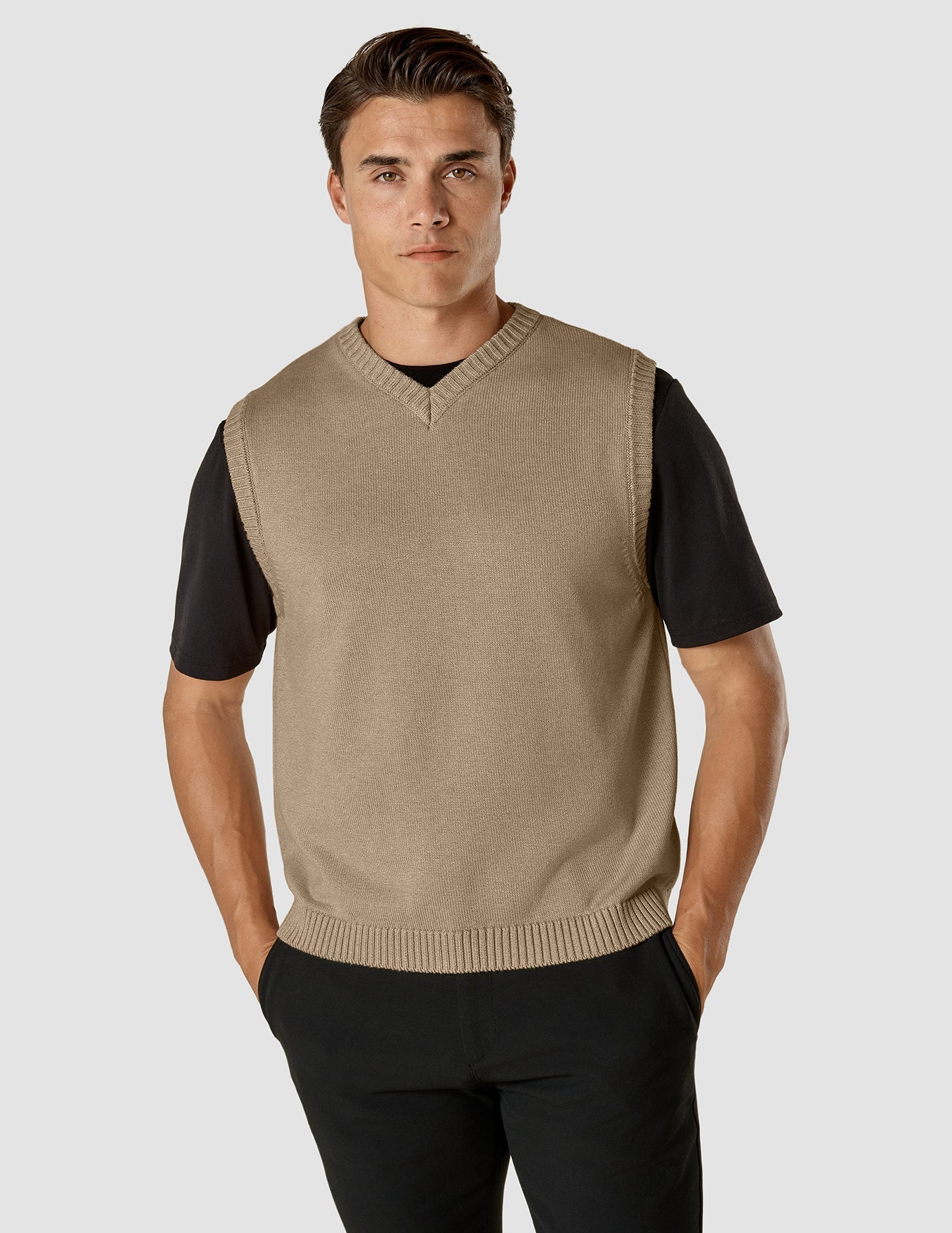 Heavy Knit Vest Khaki Molinaire