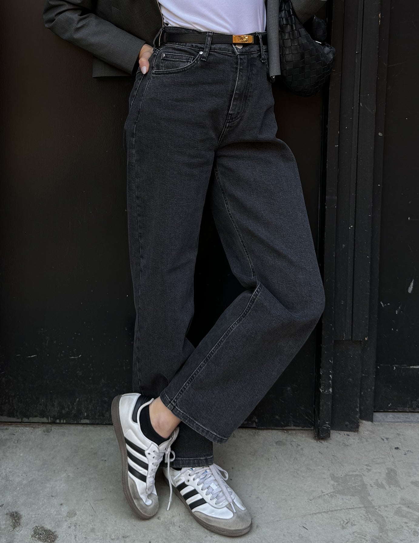 Alva Sperle - Lässiger Denim-Look