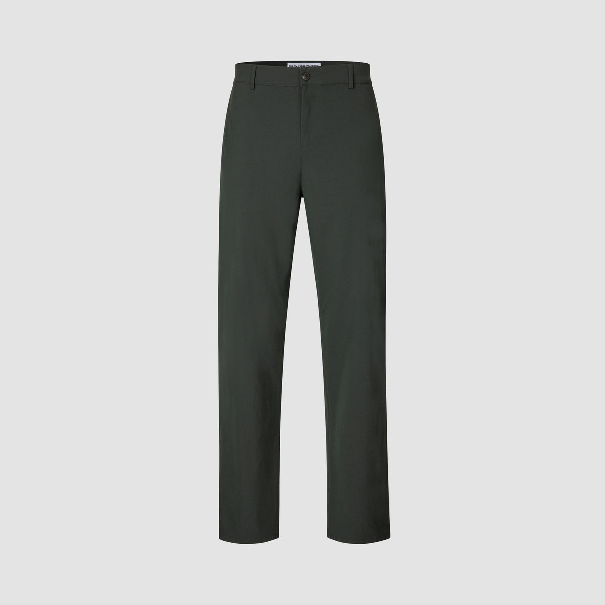 Ease-Hose Relaxed Fit Northern Pine in lockerer Passform, mit 360°-Stretch, Knopfverschluss und Gürtelschlaufen.