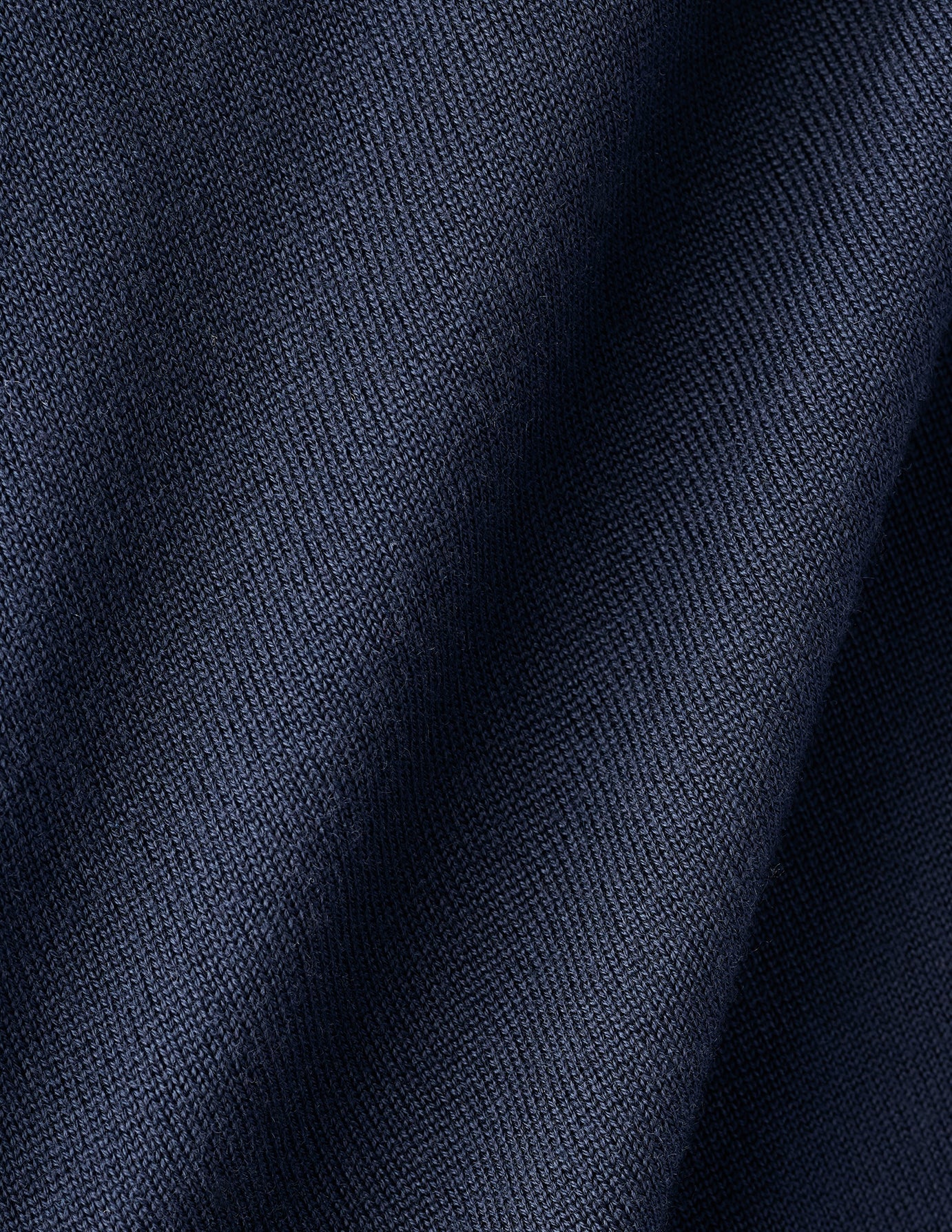 Seamless Premium Merino Knit Turtleneck Dark Navy