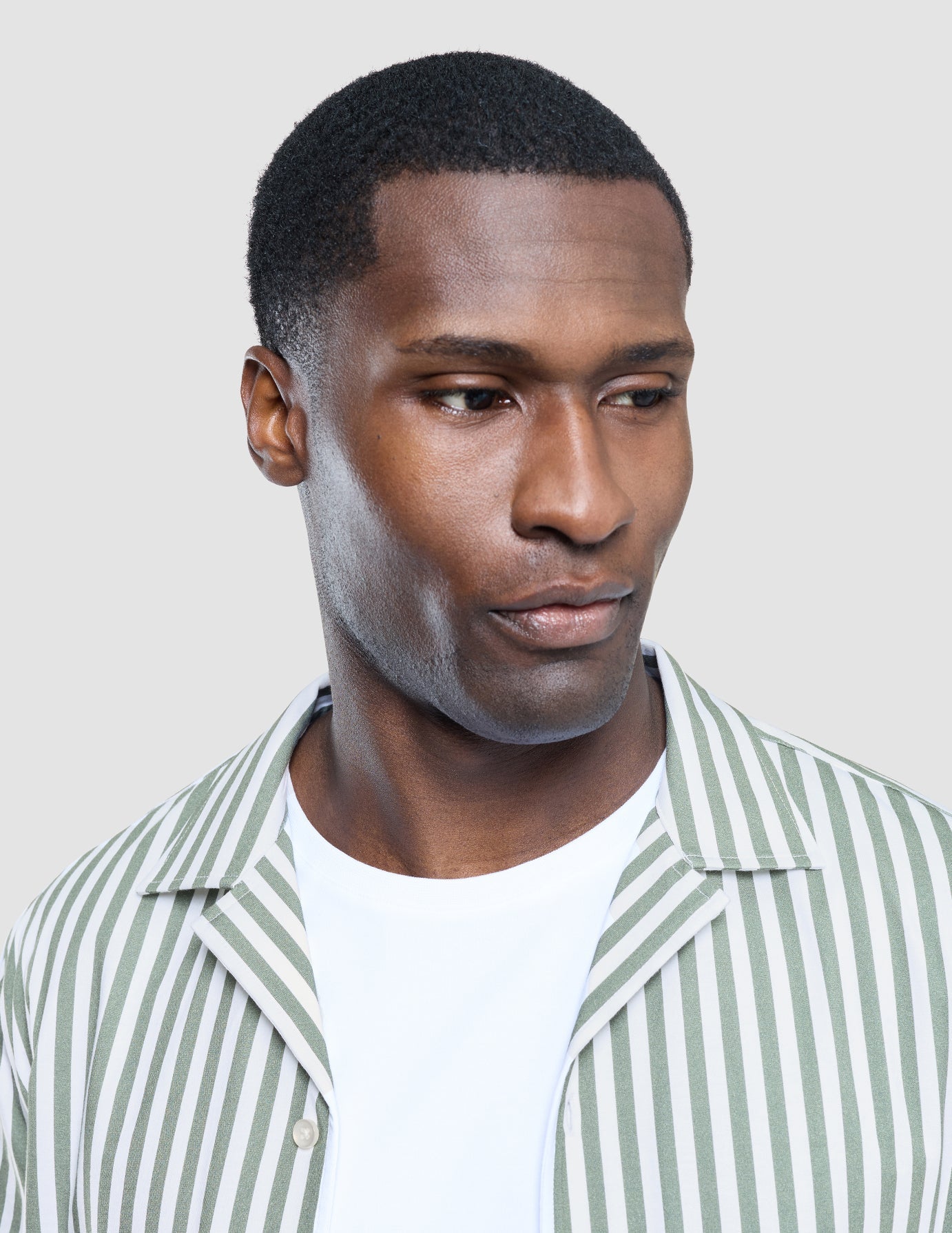 bowling-short-sleeve-shirt-green-stripes-4