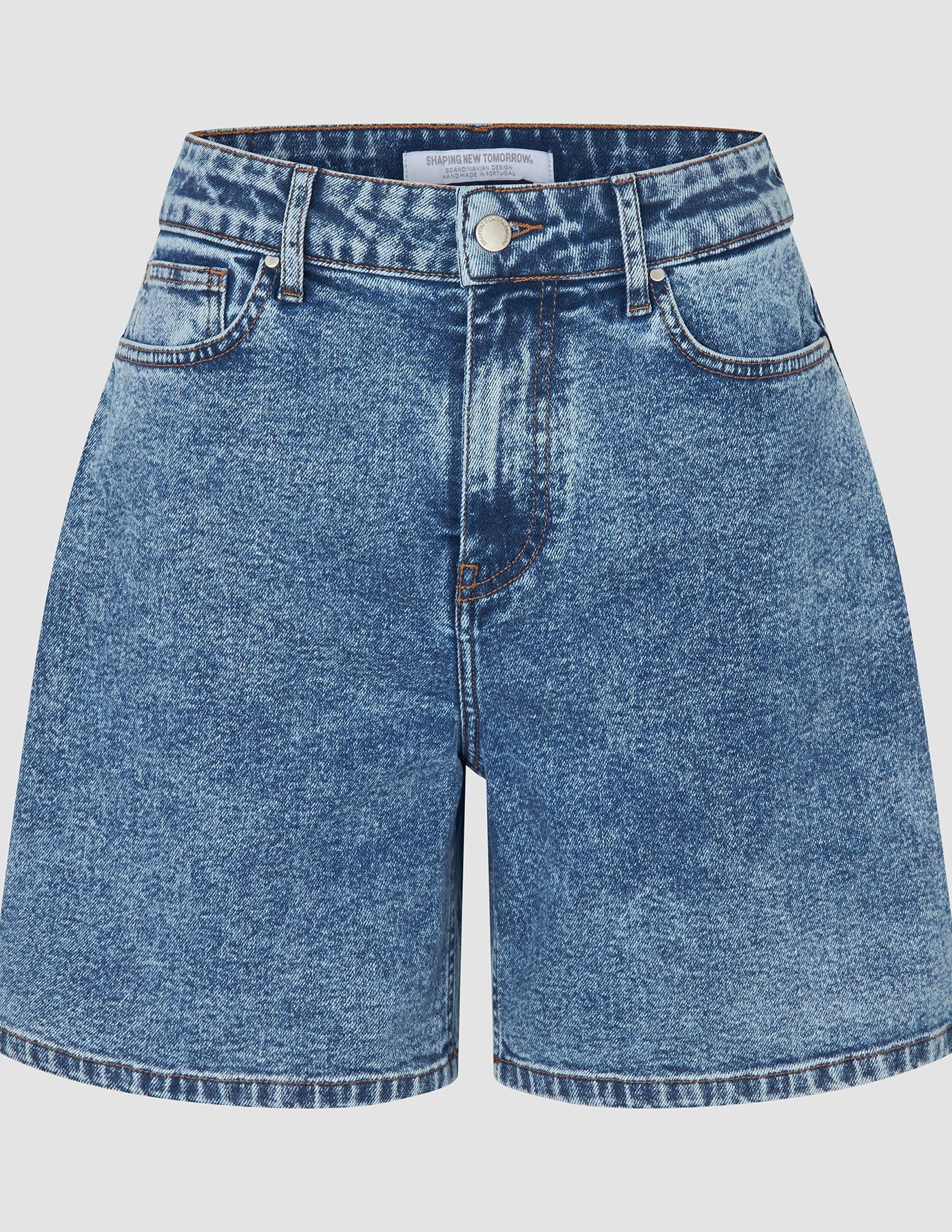 Women Classic Denim Shorts Snow Blue Wash