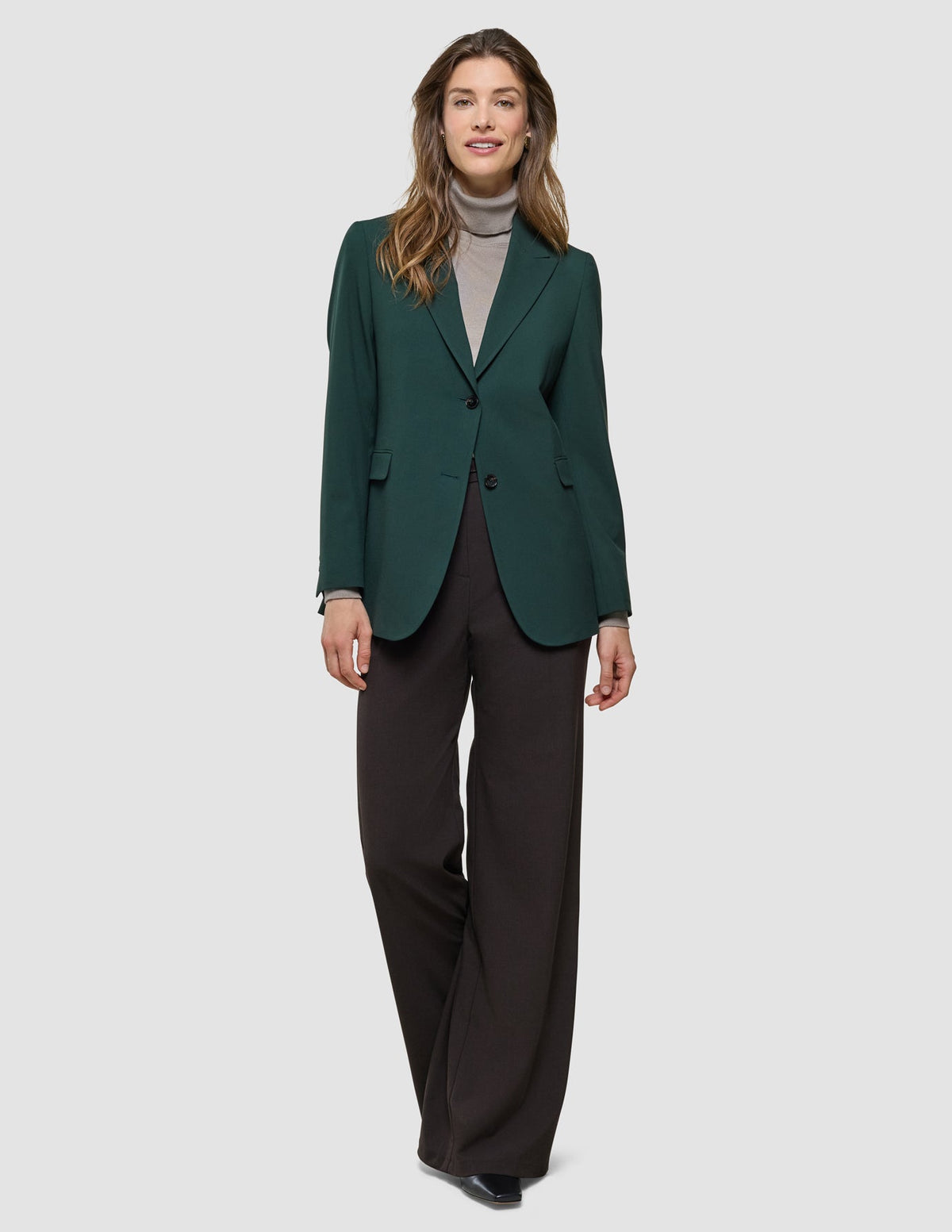 Ease Suit Straight Evergreen