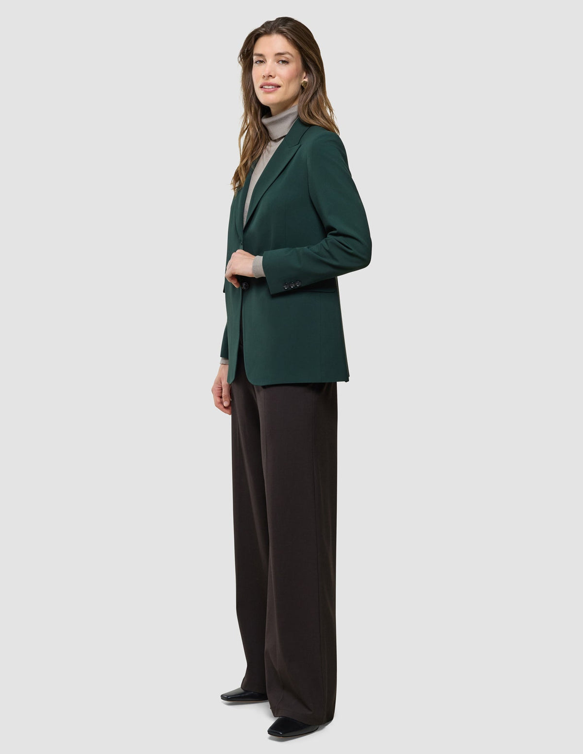 Ease Suit Straight Evergreen