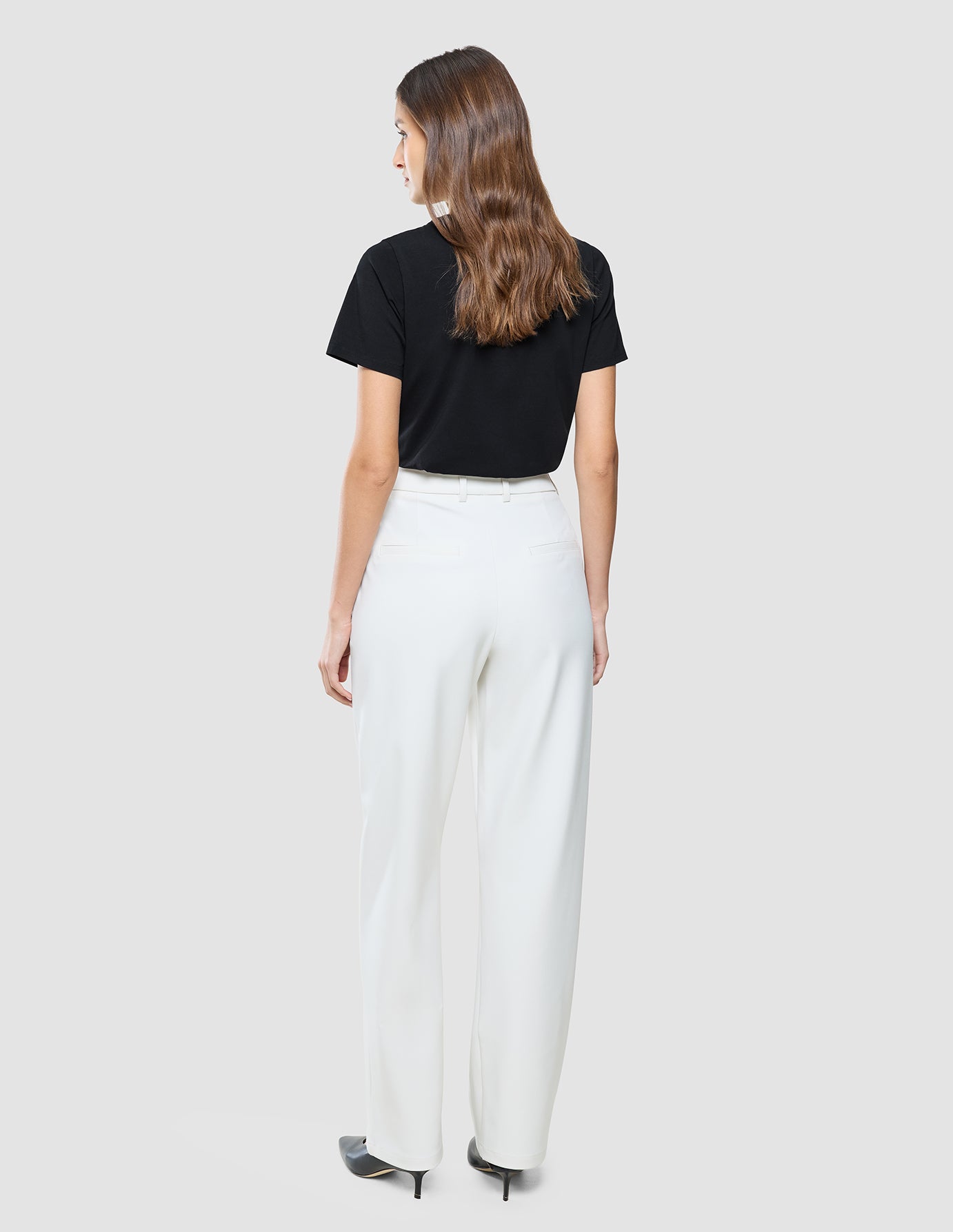 Essential Pants Straight Off White