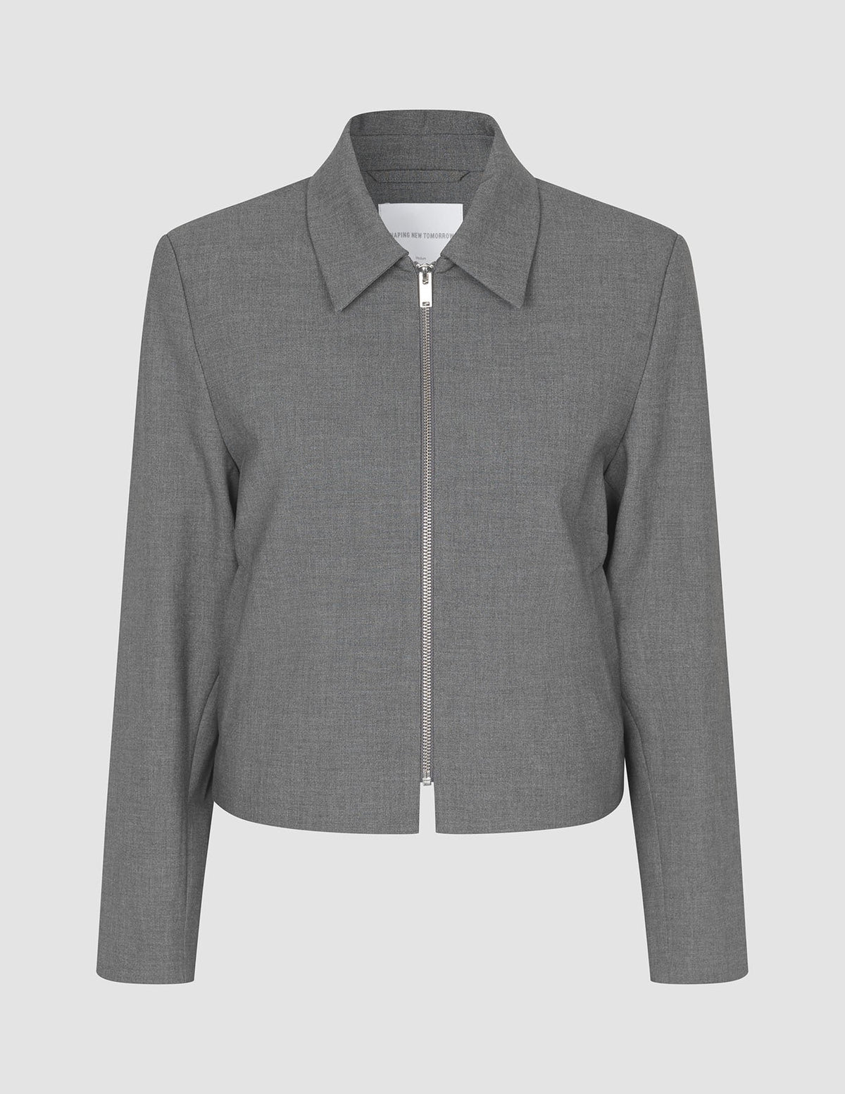 Essential Short Zip Jacket Dark Grey Melange: ein grauer Stretch-Blazer mit Reißverschluss vorne und spitzem Kragen.