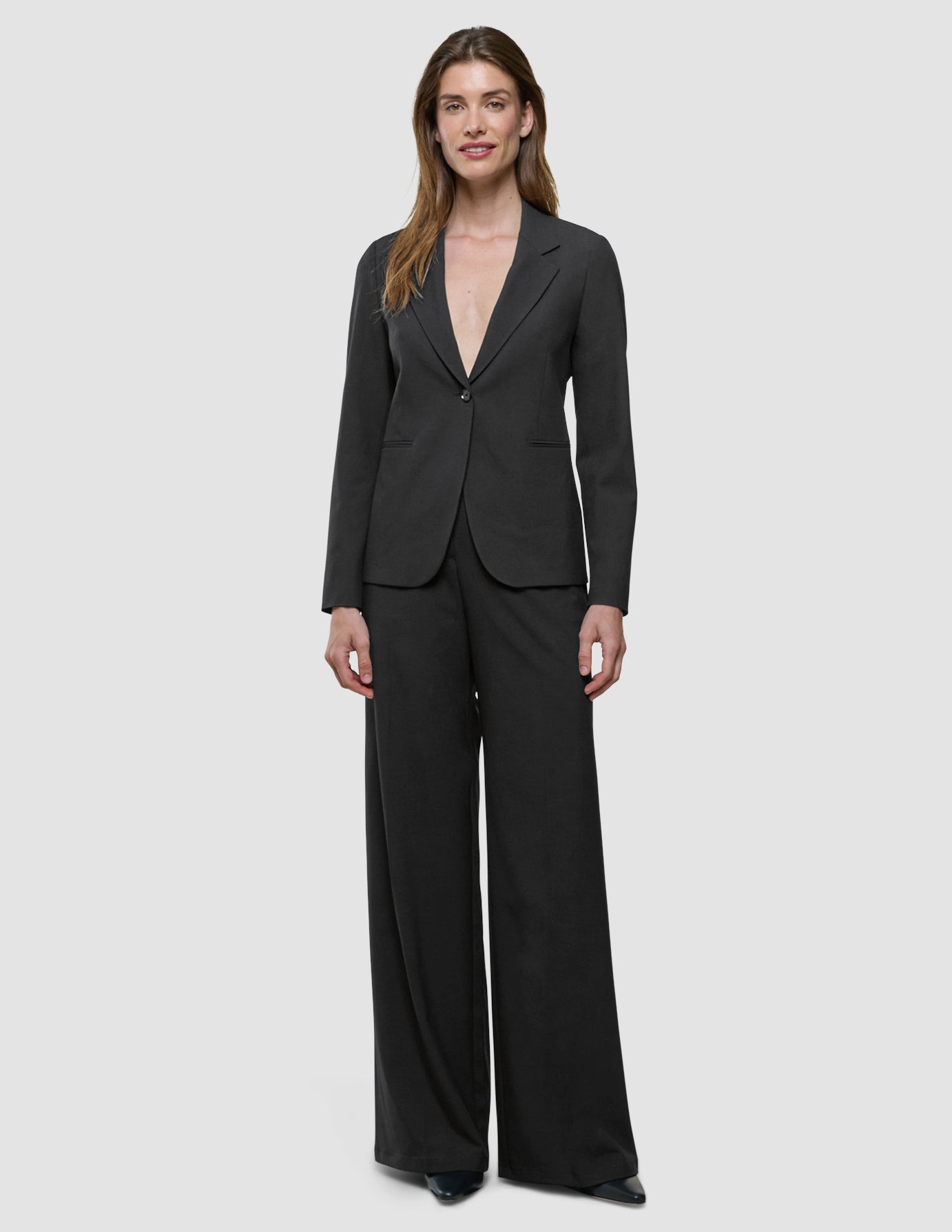 Ease Suit Wide Black