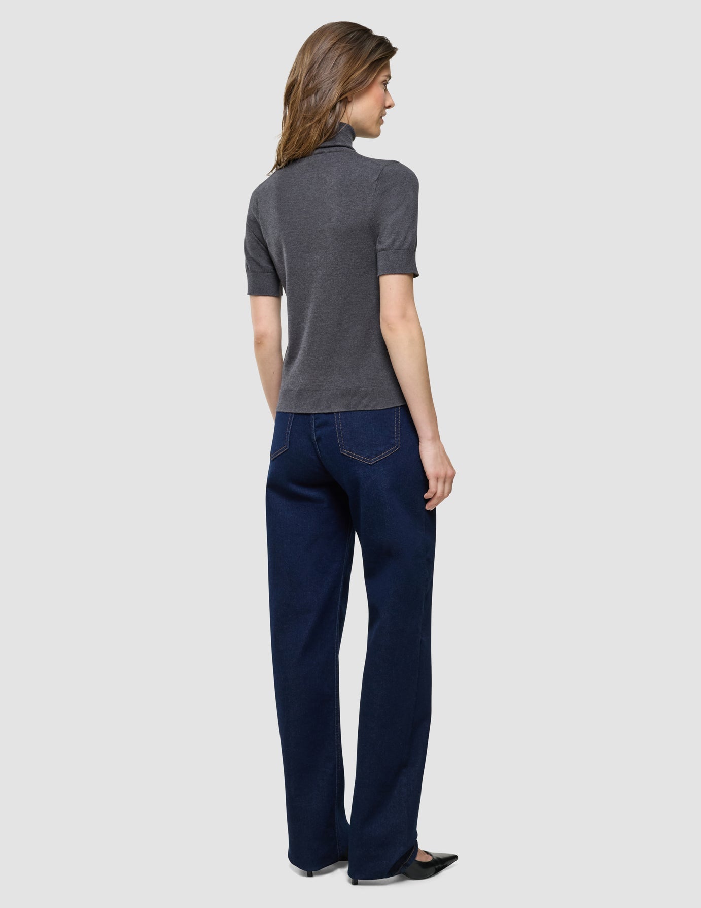 Women Quinn Short Sleeved Turtleneck Cool Brown