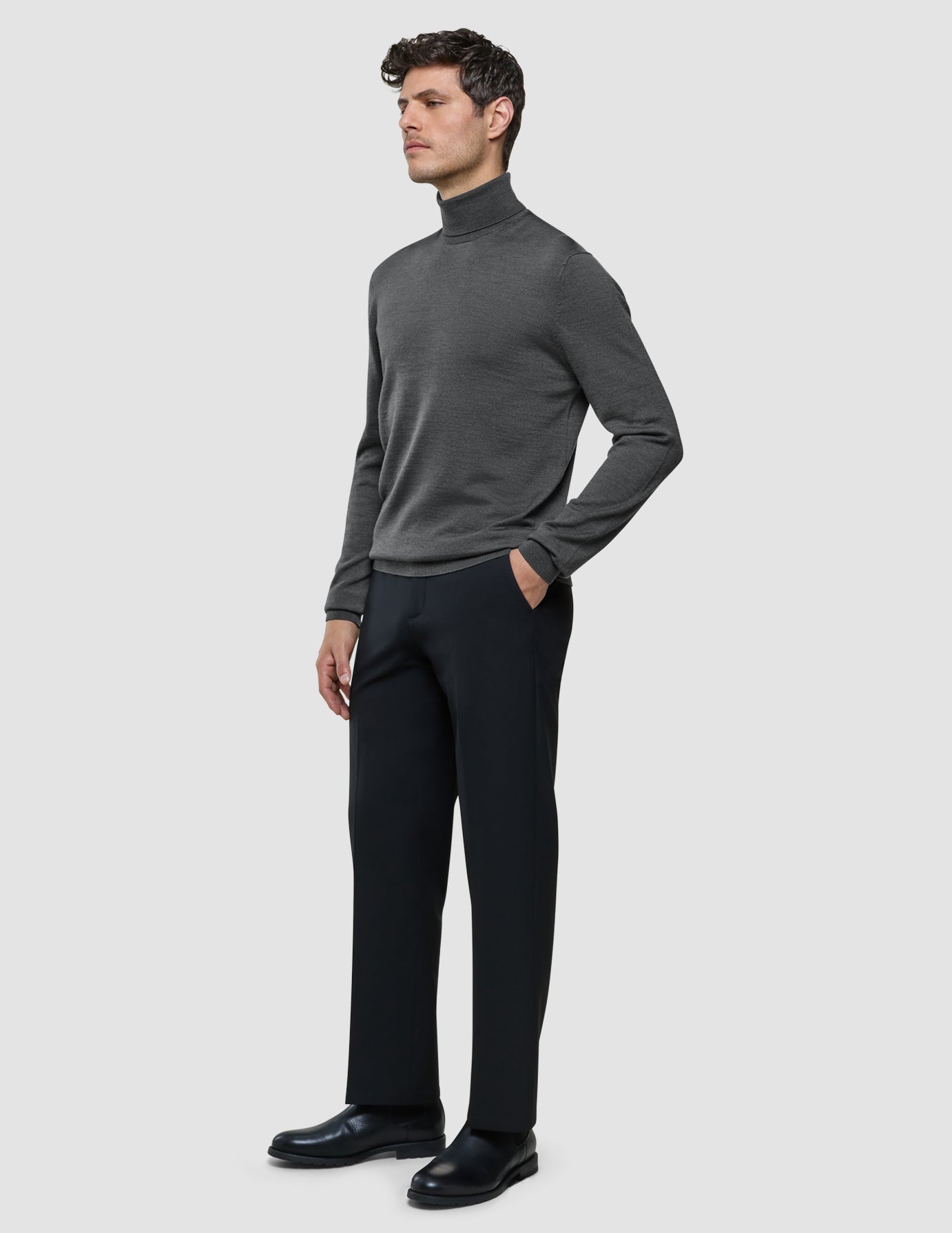 Seamless Premium Merino Knit Turtleneck Charcoal Grey