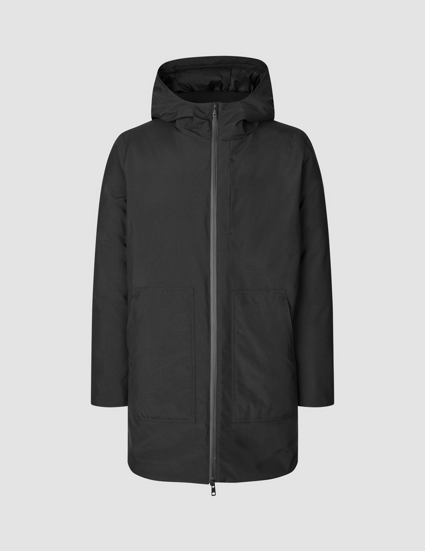 Utility-Jacke – Schwarze Kapuzenjacke mit Reißverschluss und zwei großen Vordertaschen.