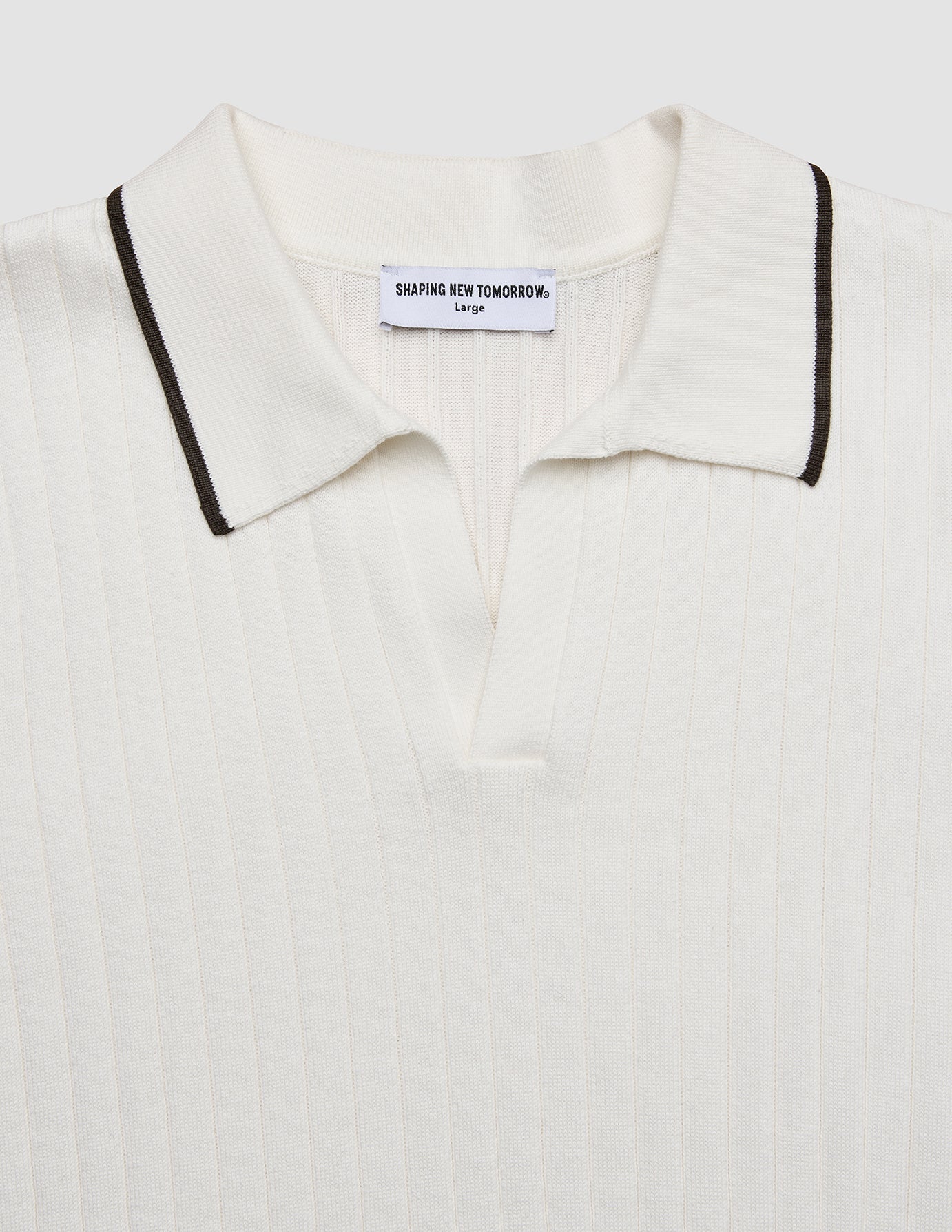 V-Neck Knit Short Sleeve Polo White