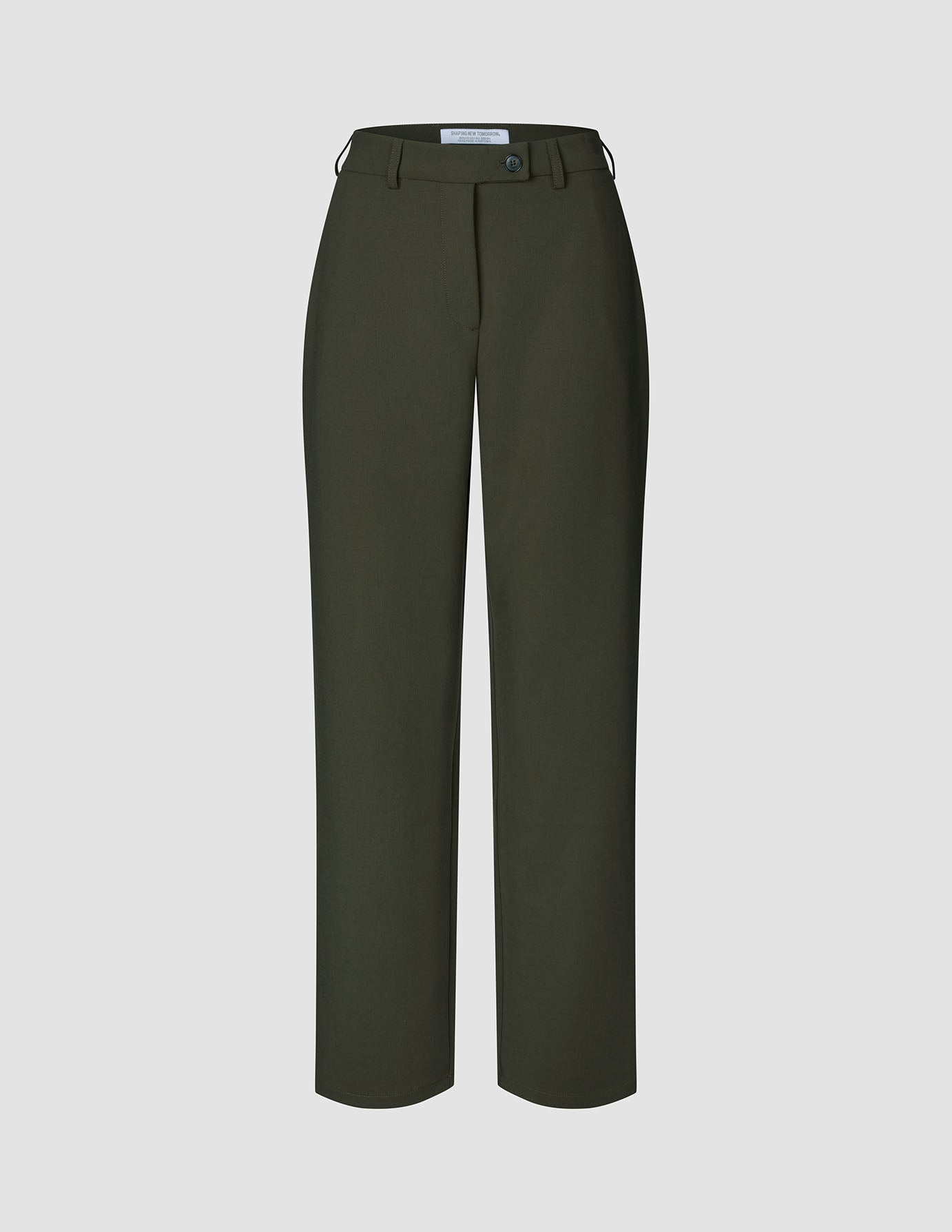 Damenhose GO2 Straight Dusty Olive in Olivgrün, mit geradem Bein, Knopfverschluss und Gürtelschlaufen im raffinierten skandinavischen Design.